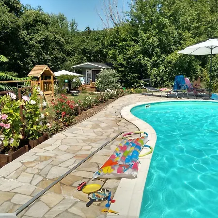 Luxury Chalet With Pool, Sauna & Wifi *