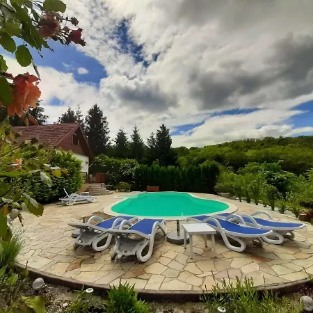 Luxury Chalet With Pool, Sauna & Wifi * Zalakoveskut